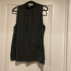 LOFT women’s gray ruffle neck tunic top XL​